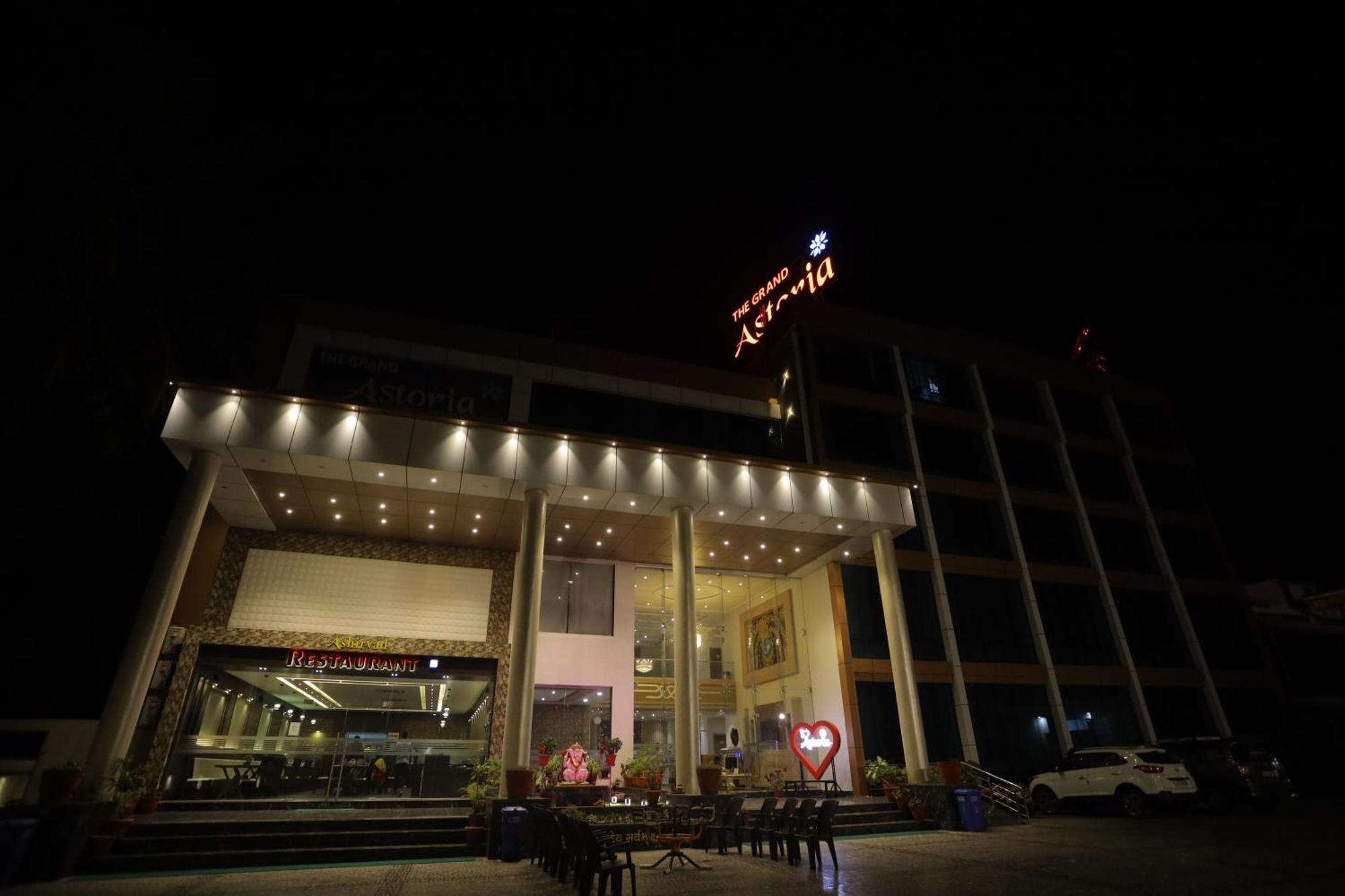 The Grand Astoria Somanth Hotel Somnāth Exterior foto